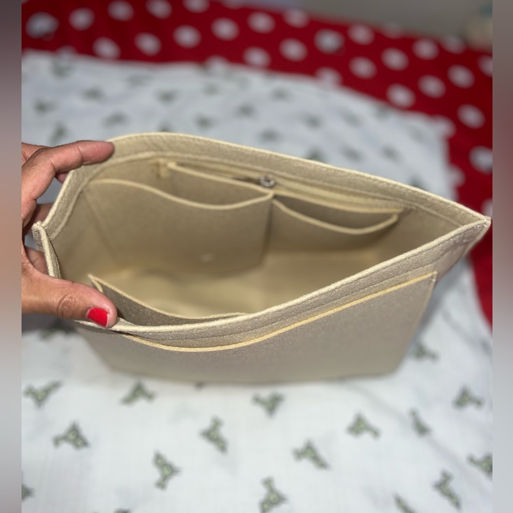 Songmont Med Tote Bag - Picture 8 of 13